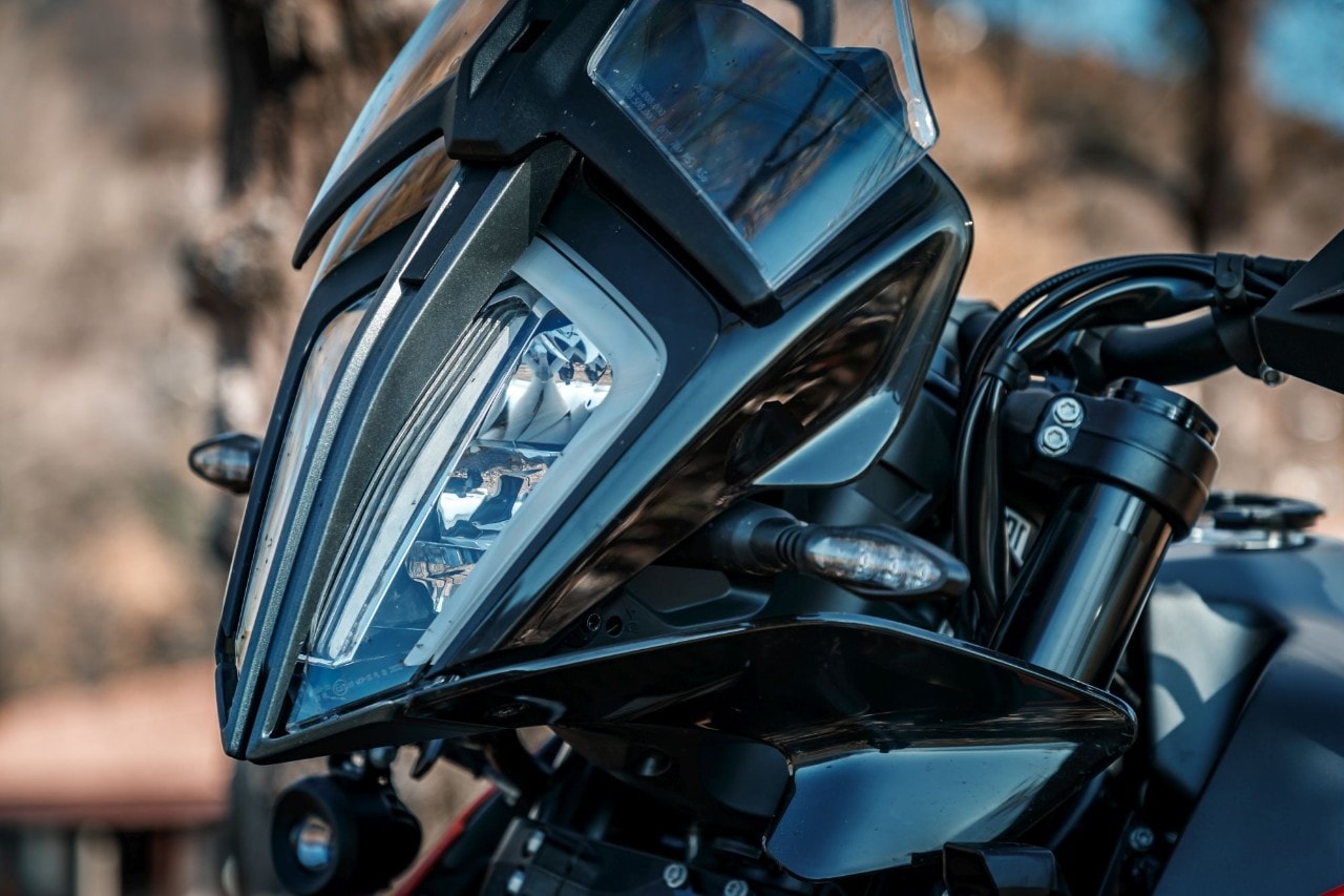 KTM 890 Adventure: crossover senza limiti